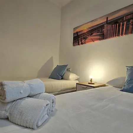 Precioso Piso Junto Ayuntamiento Апартаменты *